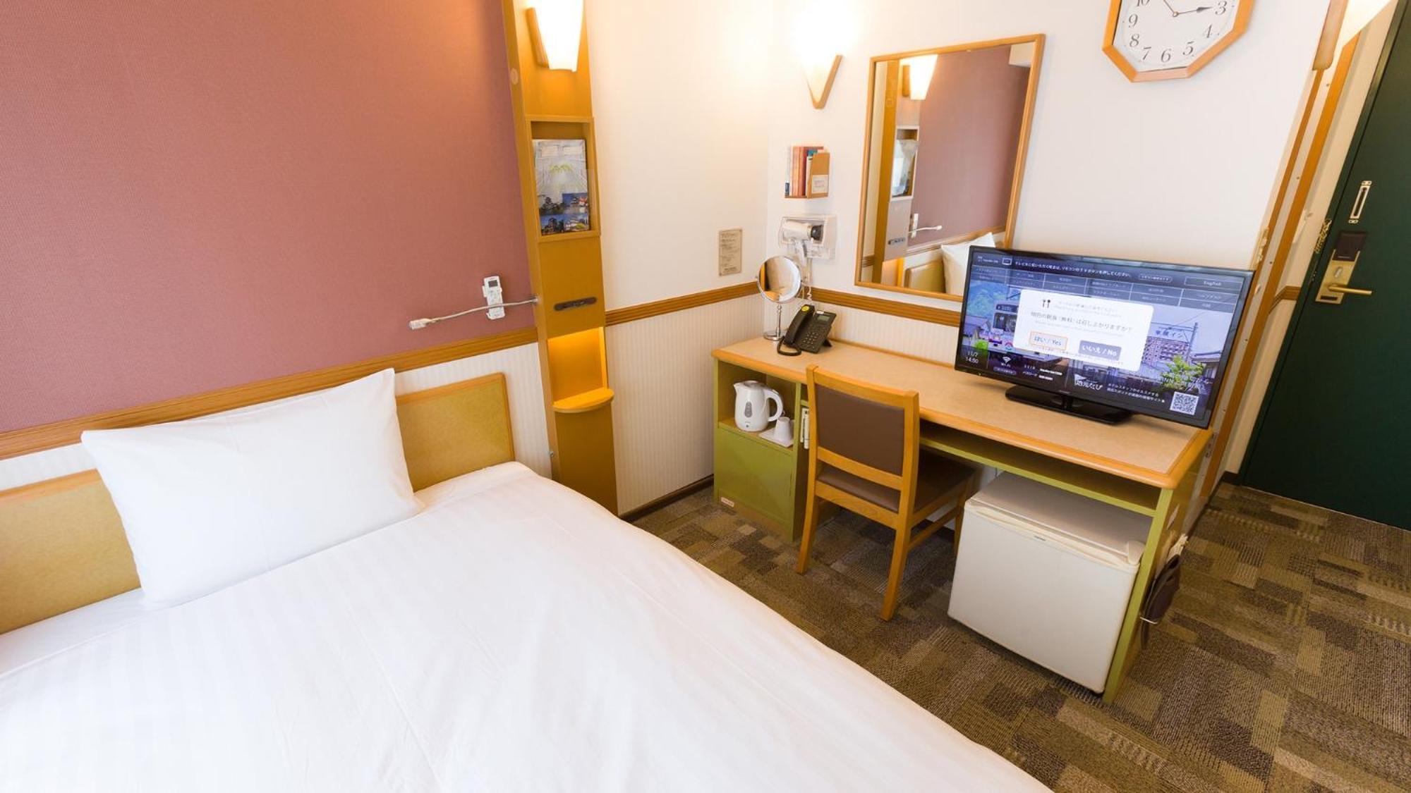 Toyoko Inn Toyohashi Eki Higashi Guchi Esterno foto